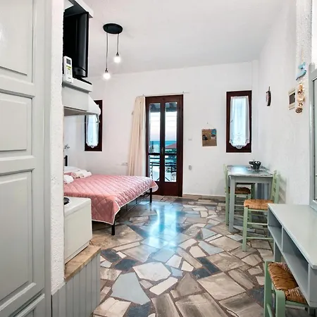 Daire New Aurora Apts Ferma